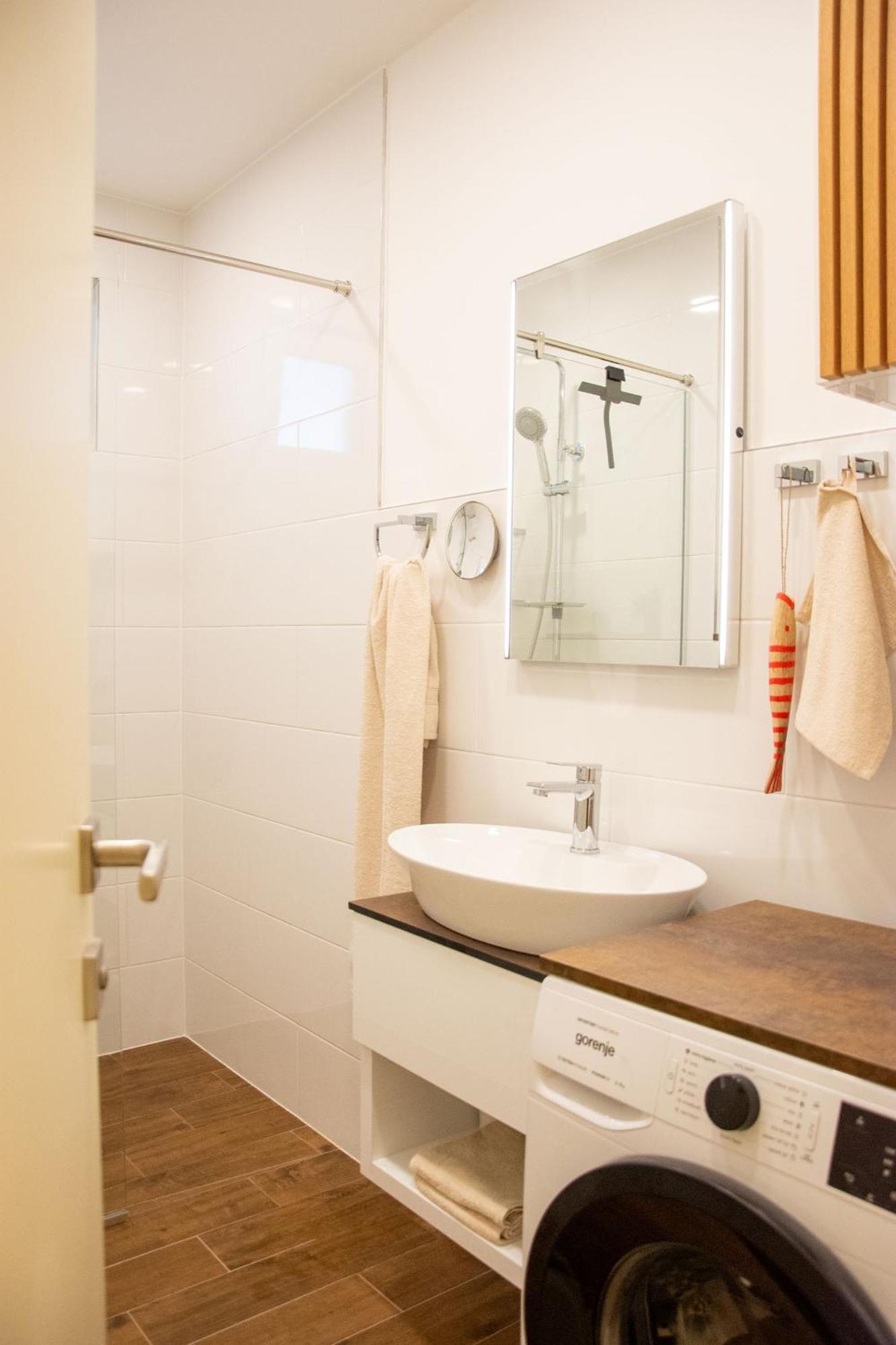 لوكفا روجوزنيكا Joell Apartments المظهر الخارجي الصورة